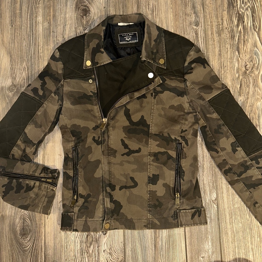 Zara Unisex Couture Camouflage Military Jacket Fashion Women’s Men Camo Small
